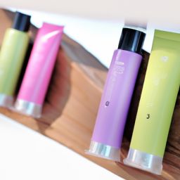 夏季美容護(hù)膚 溫馨Tips：為你送上清爽舒適的夏日呵護(hù)！