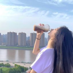 你想學(xué)習(xí)<strong>美容</strong>護(hù)膚嗎？這里是你絕佳的選擇！