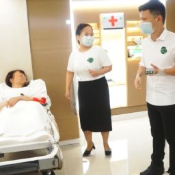 <strong>美容</strong>護膚技術的核心：解析現(xiàn)代<strong>美容</strong>護膚技術及其應用